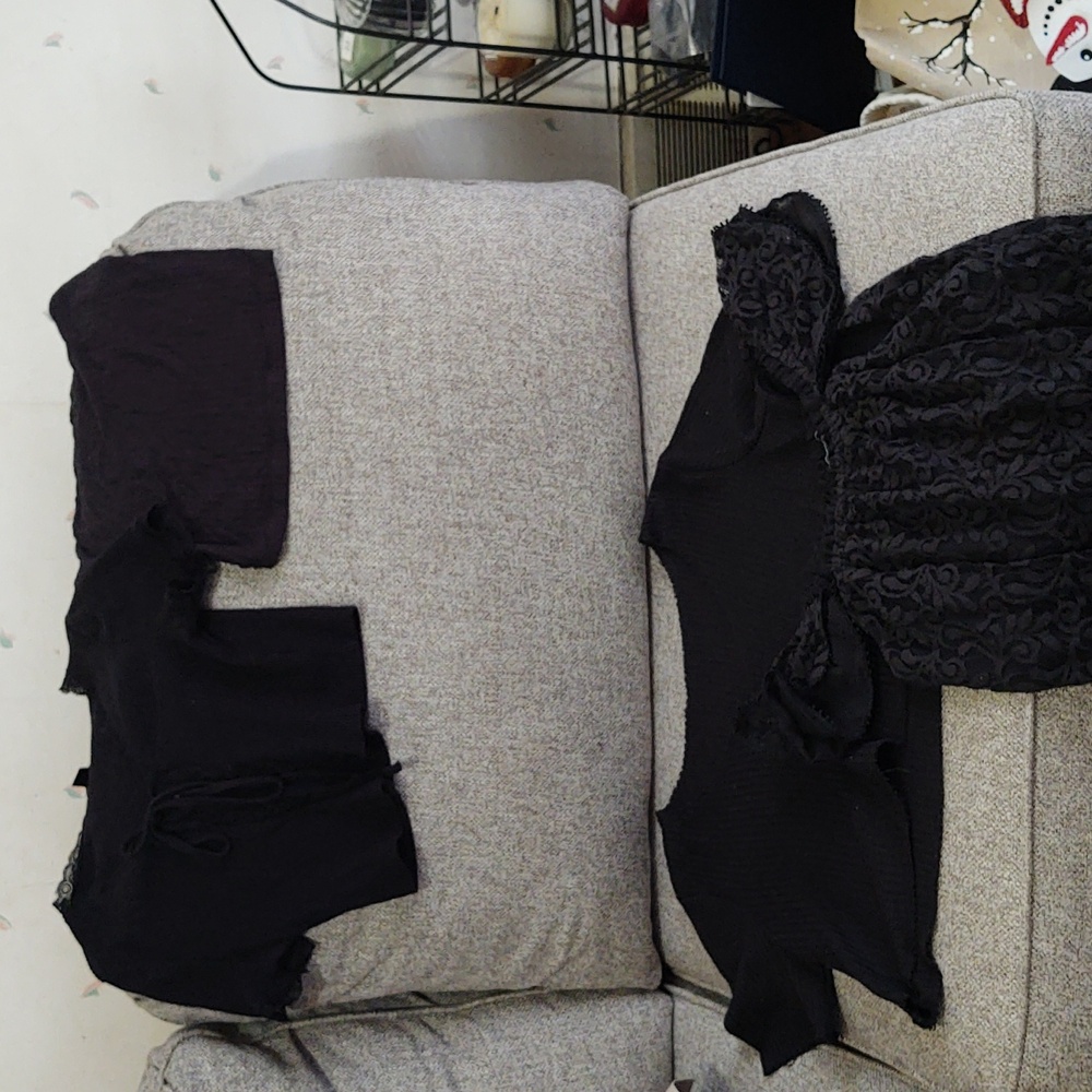 Bundle of blacktops